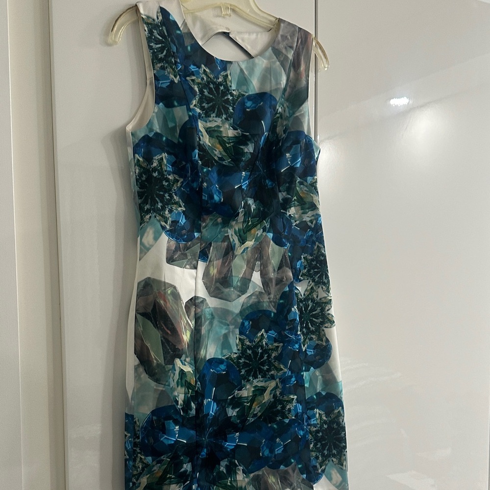 H&M Blue and White Patterned Midi Dress